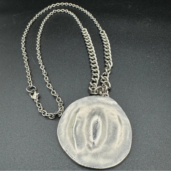 Large Textured Medal Pendant Necklace - Picture 7 of 9